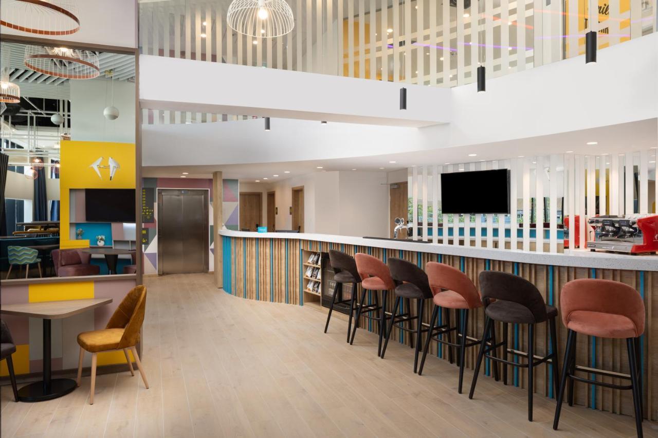 Hampton By Hilton Târgu-Mureş Exteriör bild